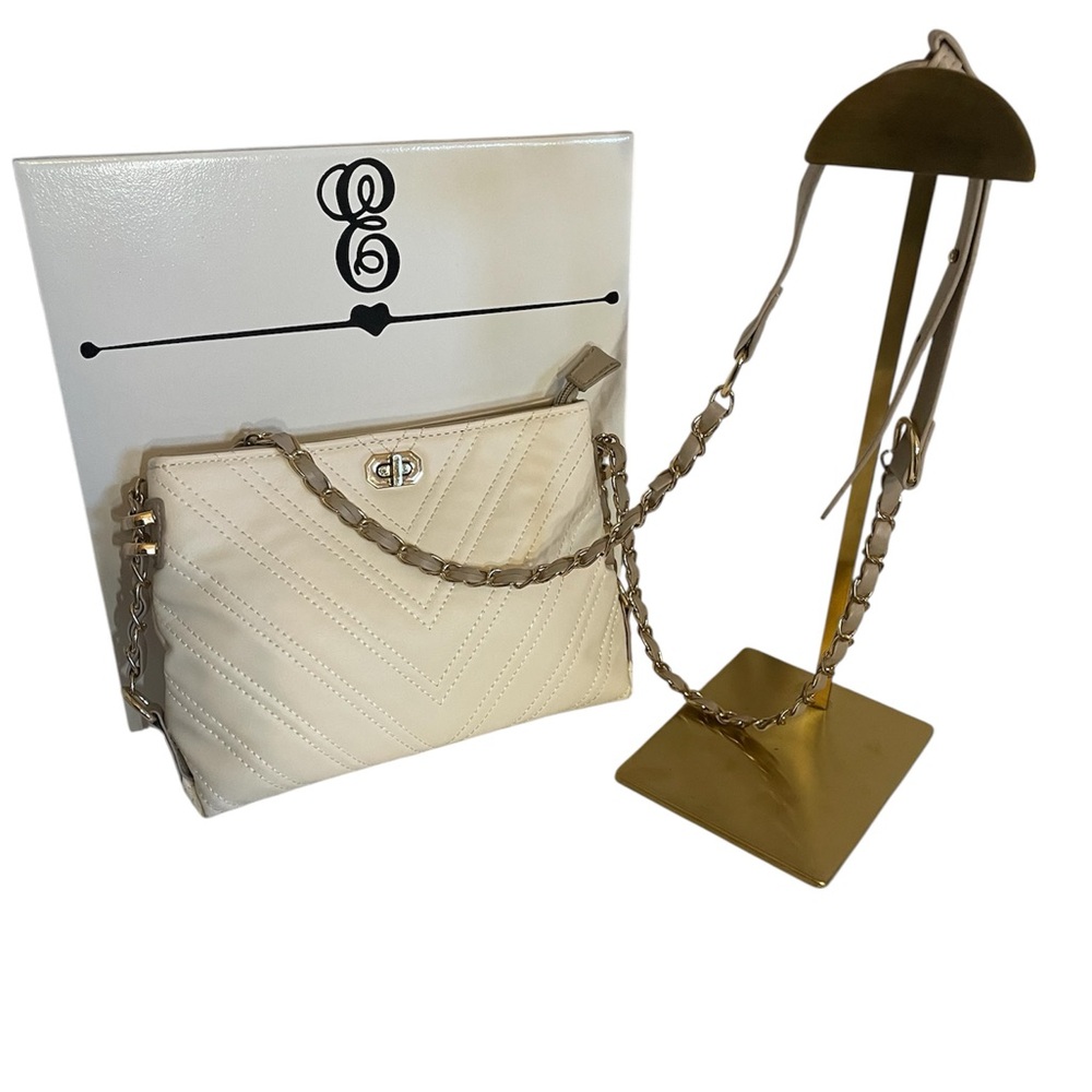 Elegant Cream Quilted Shoulder‎ Bag